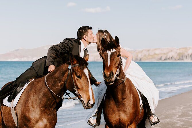 Private Horse Riding Experience in Santorini - Where the ride really starts: Vlychada’s hilltop stables
