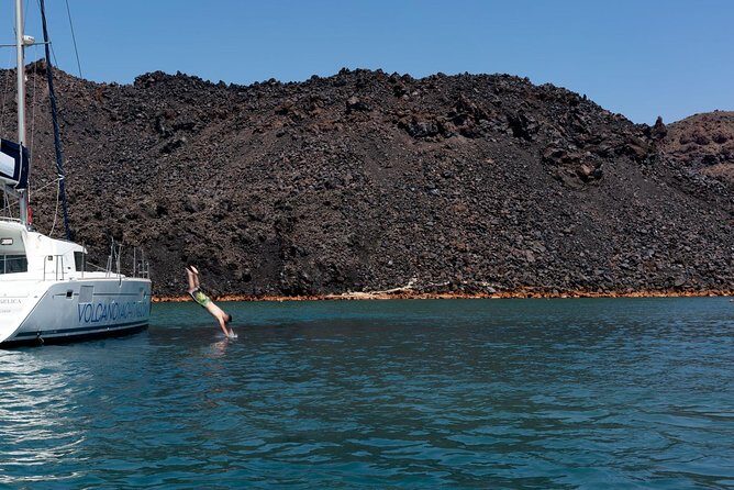 Private Luxury Caldera Cruise with a rich BBQ meal and Open Bar! - Who this cruise suits best in Santorini