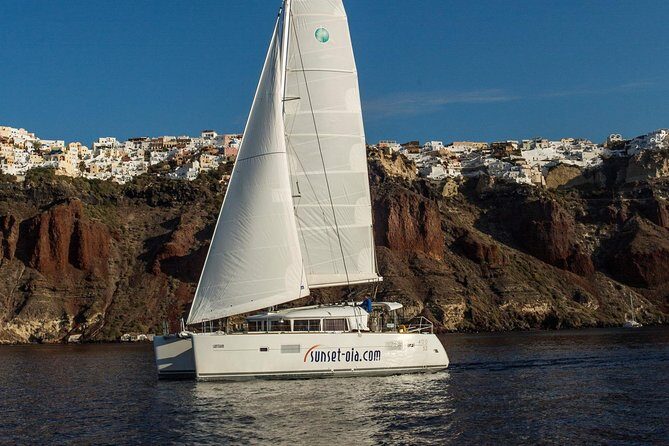 Private Morning Tour Lagoon 400-380 Sailing in Santorini ,lunch, drink, transfer - Nea Kameni Hot Springs: Warm Water, Volcano Mud, and Real Choices