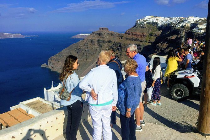 Private Santorini Day Tour & Native Driver - Oia and Profitis Ilias: the classic cliff theater