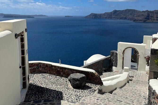 Private Santorini Daytime Wine Tour - Oia by the sea: OENO P and the Kolumbo volcano setting