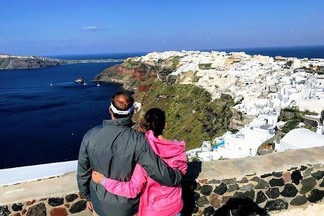 Private Santorini Highlights Day Tour - Skaros Rock: short stop, big viewpoint payoff