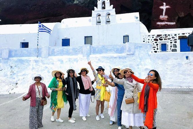 Private Santorini Highlights Day Tour - Akrotiri archaeological site: what you get, and the entrance fee reality