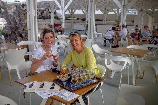 Private Santorini History and Wine Tasting 5-Hour Tour - Getting there smoothly: pickup, car-access limits, and cruise ship reality