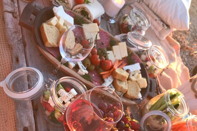Private Santorini Sunset Picnic Experience - Quick hits on this private Santorini sunset picnic