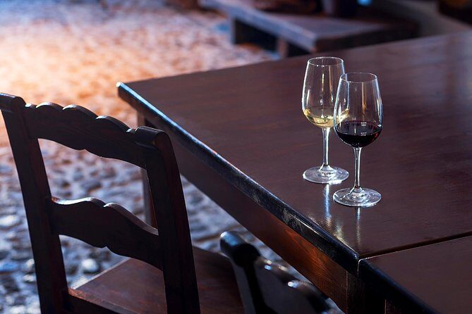 Private Santorini Wine Roads Tour with Tastings - Morning or afternoon: how to choose your best time on Santorini
