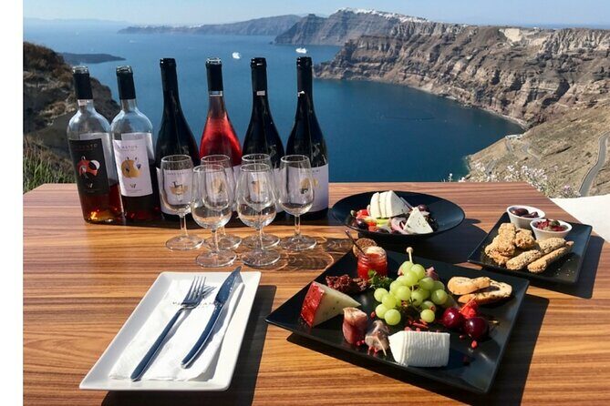 Private Santorinian Wine Tour - Estate Argyros in Episkopi: modern production with serious control