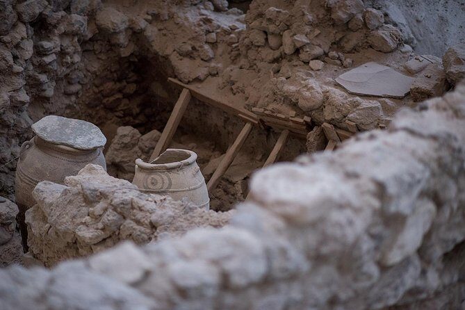 Private tour: Discover Santorini Archaeology, Culture & Wine Tasting - Akrotiri Archaeological Site: Theran ruins and the Lost Atlantis story