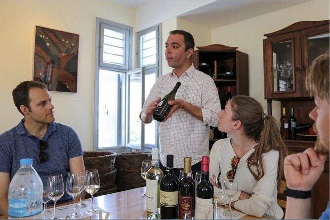 Private Tour: Great Wines and Famous Towns of Santorini - Hatzidakis Winery: Four Wines, Island-Style Explanations