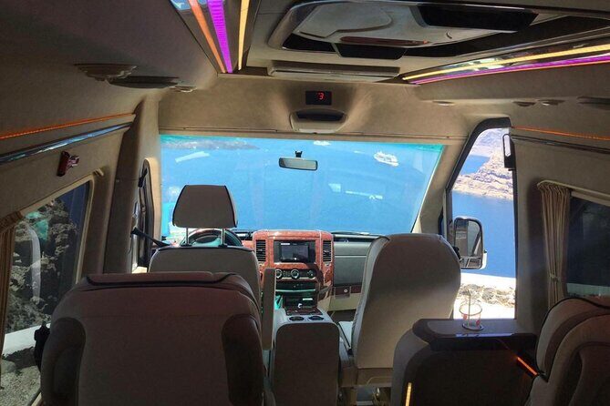Private Transfer , from or to Santorini Airport / Port / Hotel - Driver details that matter: English, name signs, and delay handling