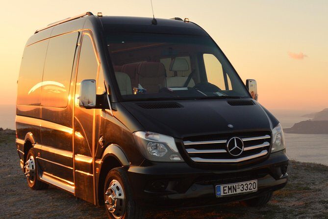Private Transfer , from or to Santorini Airport / Port / Hotel - How to time your pickup so you do not miss ferries or flights