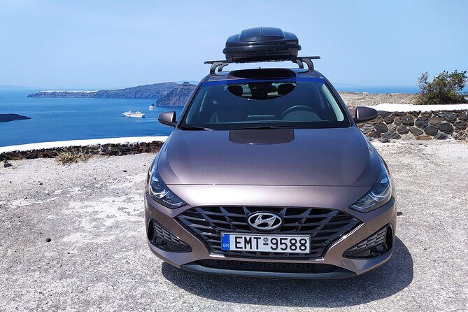 Private transfer Port/Airport or any destination in Santorini - Luggage limits for the SUV: pack to fit, not to hope
