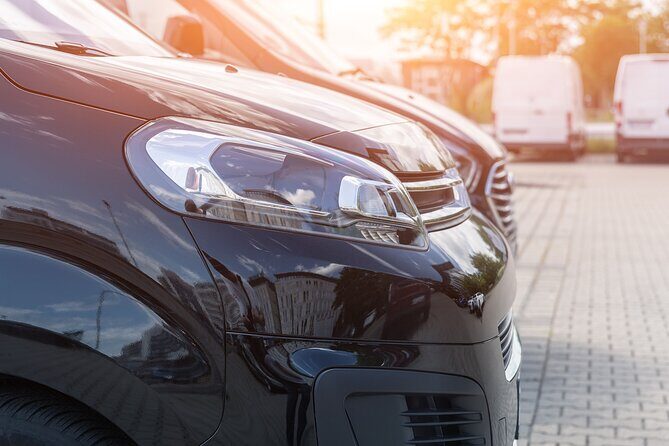 Private Transfers in Santorini Airport, Port and Hotels - Private Transfers in Santorini: Why 15 to 45 Minutes Matters