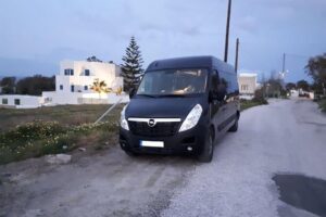 Private transfers in Santorini Greece - Door-to-door pickup: hotels, central spots, and name-sign arrivals