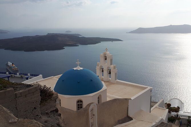 Private transfers in Santorini Greece - The drive itself: air-conditioning, brand-new vehicles, and safety-minded service
