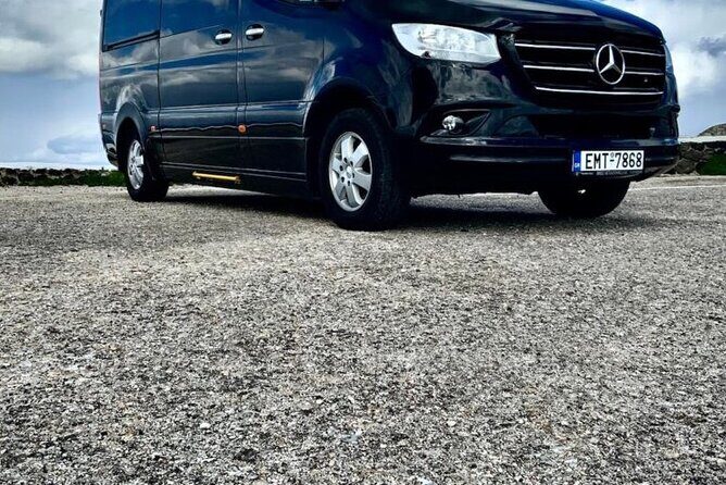 Private Transportation from Airport to Oia - Small Notes That Can Matter More Than You Think