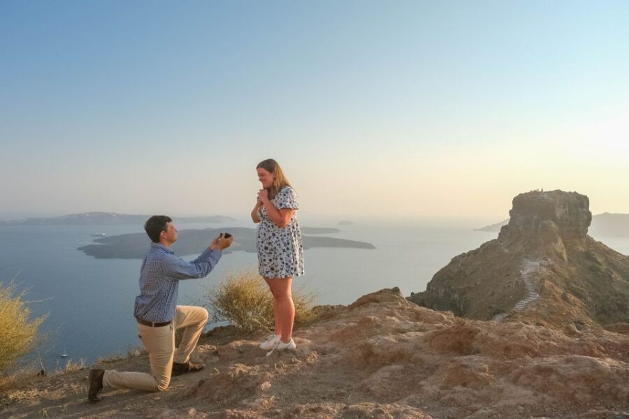 Proposal Photoshoot Santorini - Who This Proposal Photoshoot Fits Best