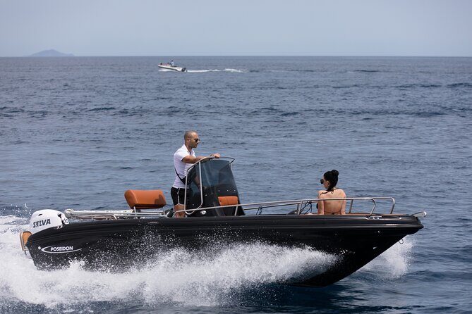 Rent a boat - How This Private Boat Rental Works (And What Makes It Different)