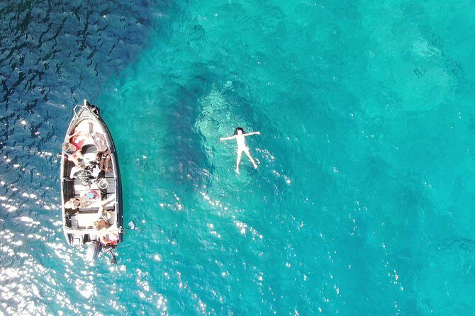 Rent a Boat in Santorini without a License - Key Things I’d Plan For Before You Go