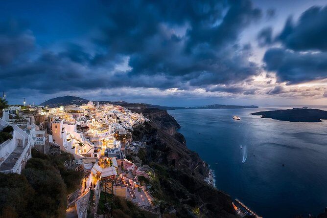 Round trip transfer For Oia - What 3 Hours Really Means When You’re in Oia