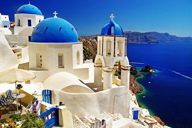 Round trip transfer For Oia - Stop 1: Exploring Oia Without the Tour-Bus Pressure