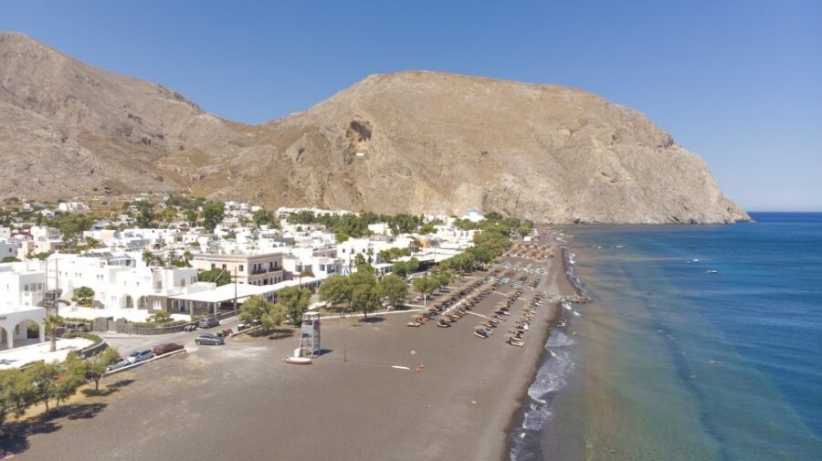Santorini 2-Day Combo: Volcano Boat Cruise & Island Bus Tour - Profitis Ilias to Oia Sunset Hour: timing your photos without panic