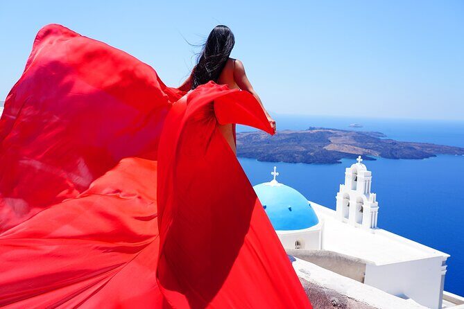 Santorini 2h Private Flying Dress Photoshoot with Transportation - Imerovigli: Caldera Views and Controlled Photo Direction