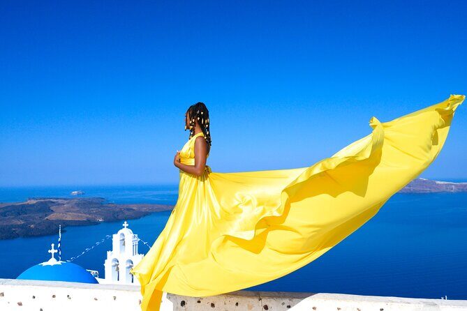 Santorini 2h Private Flying Dress Photoshoot with Transportation - The Flying Dress Part: Dressing Room Comfort Meets a Real Assistant