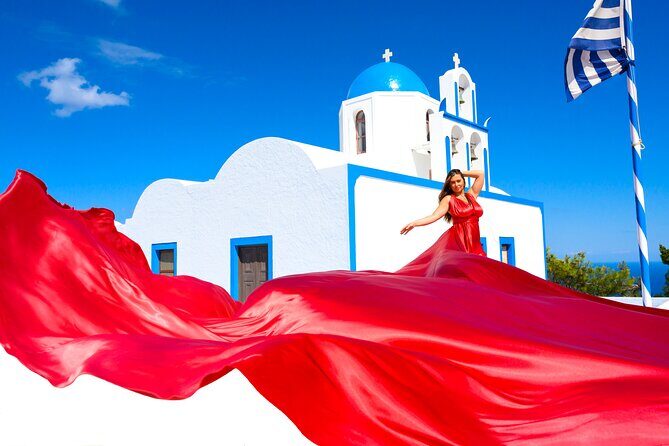 Santorini 2h Private Flying Dress Photoshoot with Transportation - What You’ll Actually Do During the Shoot (Not Just Pose and Pray)