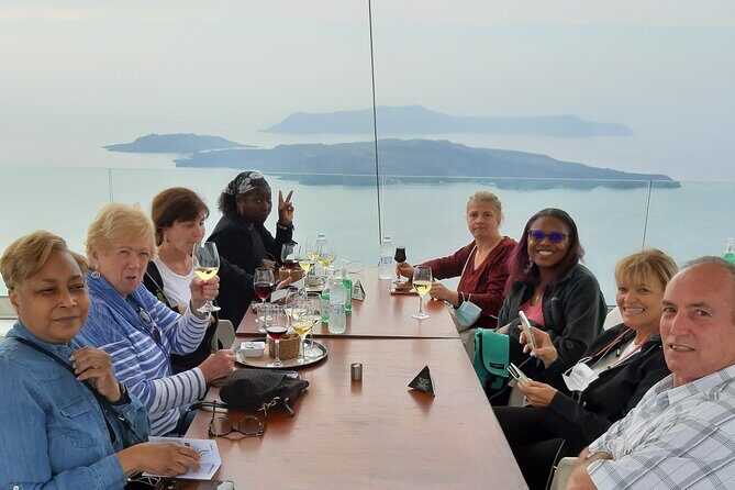 Santorini 3 and half Hour Wine Tour Day/Sunset - Getting Picked Up in Fira (and Not Fighting the Island)