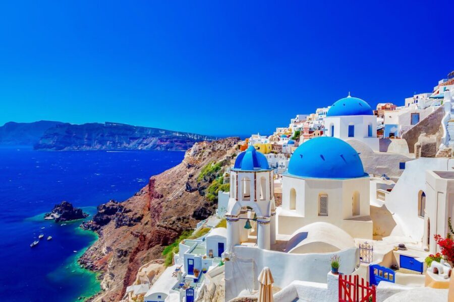 Santorini: 6-Hour Best of Santorini Private Experience - Red and Black Beaches: Sand, Swims, and a Real Lunch Pace