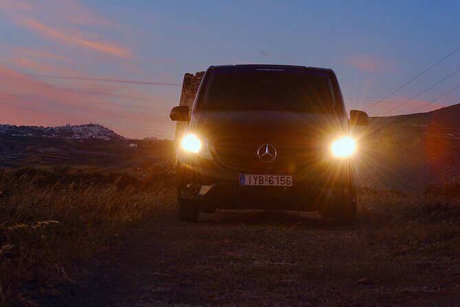 Santorini Airport Private Direct Transfer to All Destinations - Meet-and-Greet That Cuts Through Arrival Chaos