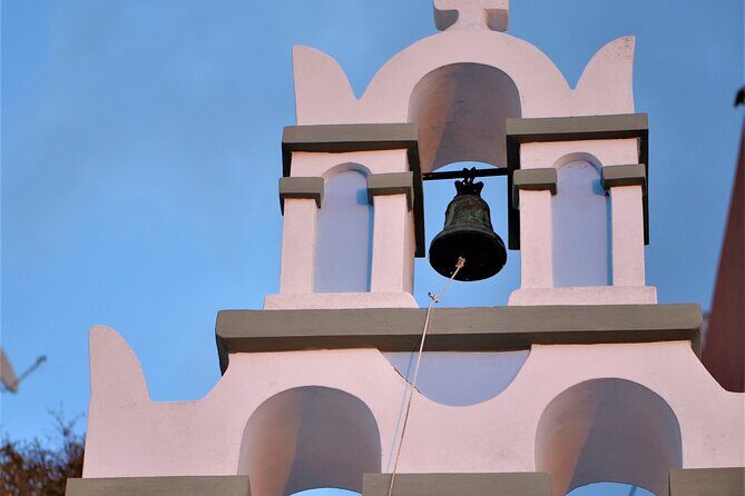 Santorini Airport Private Direct Transfer to All Destinations - Wi‑Fi on Board: Worth It When Your Phone Runs the Trip