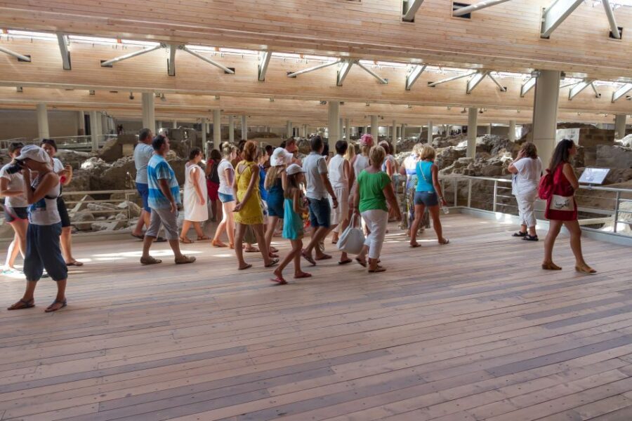 Santorini: Akrotiri Prehistoric City Guided Walking Tour - Price and value: what $424 means when it’s for up to 2