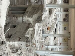 Santorini: Akrotiri Private Guided Tour with Hotel Pick-Up - Your 70 minutes with a real guide (and context that sticks)