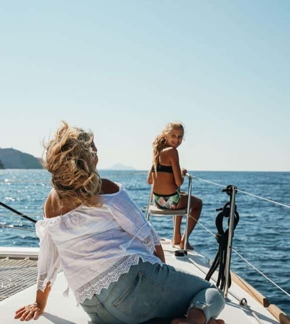 Santorini: All-Inclusive Private Catamaran Experience - Food, Open Bar, and Crew Style: Where the Cruise Gets Real