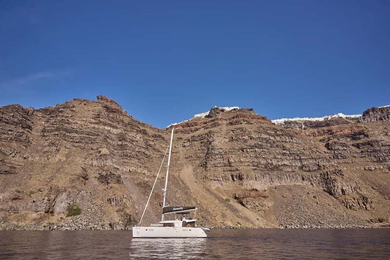 Santorini: Caldera Classic Catamaran Cruise w/ Meal & Drinks - White Beach and Mesa Pigadia: More Water Time, Less Crowding Pressure