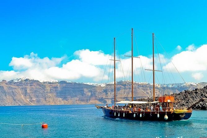 Santorini Caldera Morning Cruise With King Thiras Boat - Thirassia Island and Manolas village: time for sea, lunch, and steps