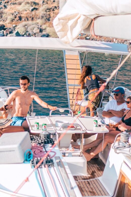 Santorini Caldera: Morning Sailing Cruise with Meal - Key Points That Make This Cruise Worth Your Time