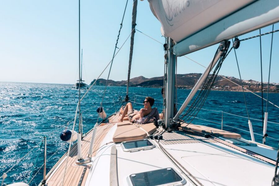 Santorini Caldera: Morning Sailing Cruise with Meal - Why This Morning Sailing Window Works in Santorini