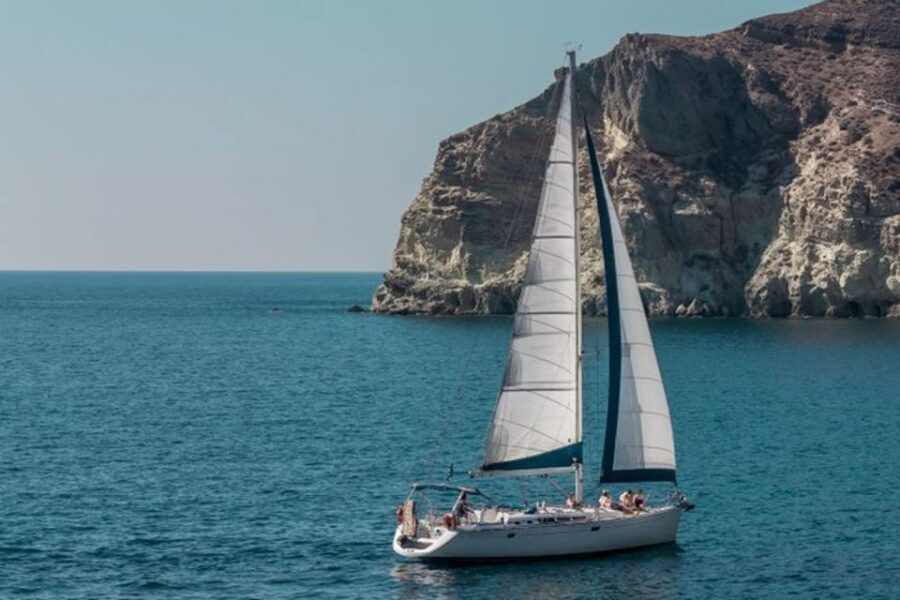 Santorini Caldera: Morning Sailing Cruise with Meal - Sailing Past the Iconic Red Beach and White Beach