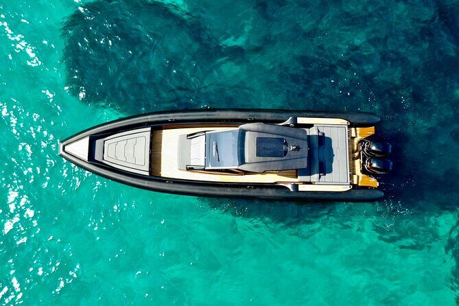 Santorini Caldera: Private Cruise with Speed Boat & Open Bar - Who should book this private cruise?