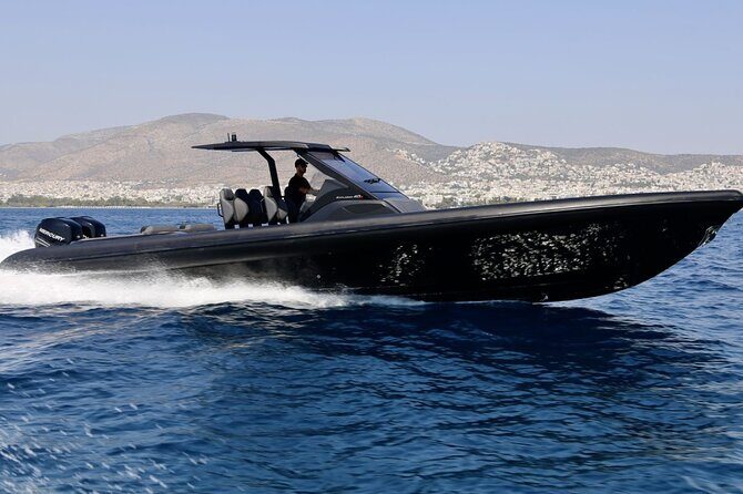 Santorini Caldera: Private Cruise with Speed Boat & Open Bar - Price and value: what $571.88 per person gets you