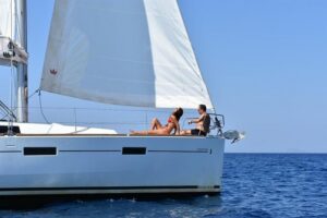 Santorini Caldera Private Sailing Boat Cruise - Getting to the port without stress: hotel pickup to Vlychada