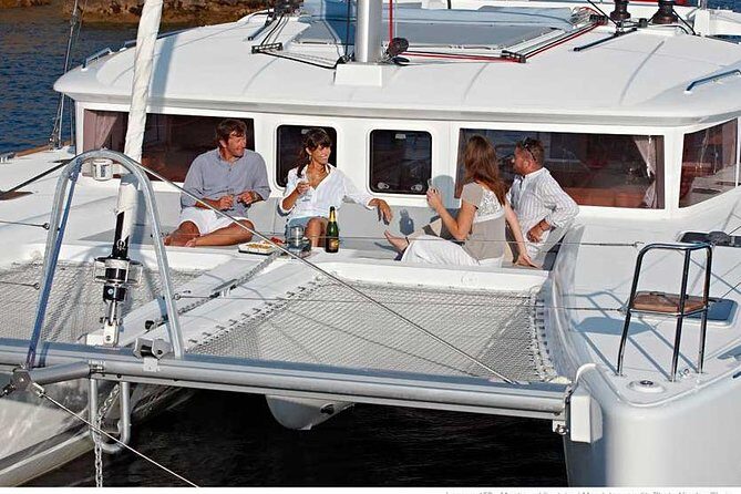 Santorini Caldera Sailing Tour with BBQ Lunch and Drinks - Day or Sunset: picking the right time on the caldera