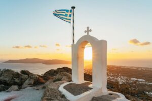 Santorini: Caldera Trail Guided Hike and Sunset Viewing - Getting from your hotel to the start: pickup that saves your energy