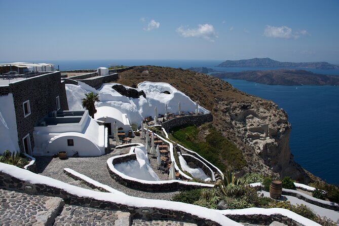 Santorini car tour with a local - Getting picked up in Fira (and what cruise passengers should know)