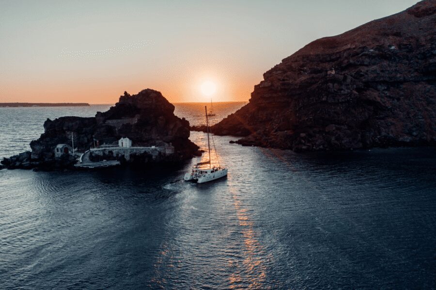 Santorini: Catamaran Caldera Cruise with Meal and Drinks - Key Highlights You’ll Care About
