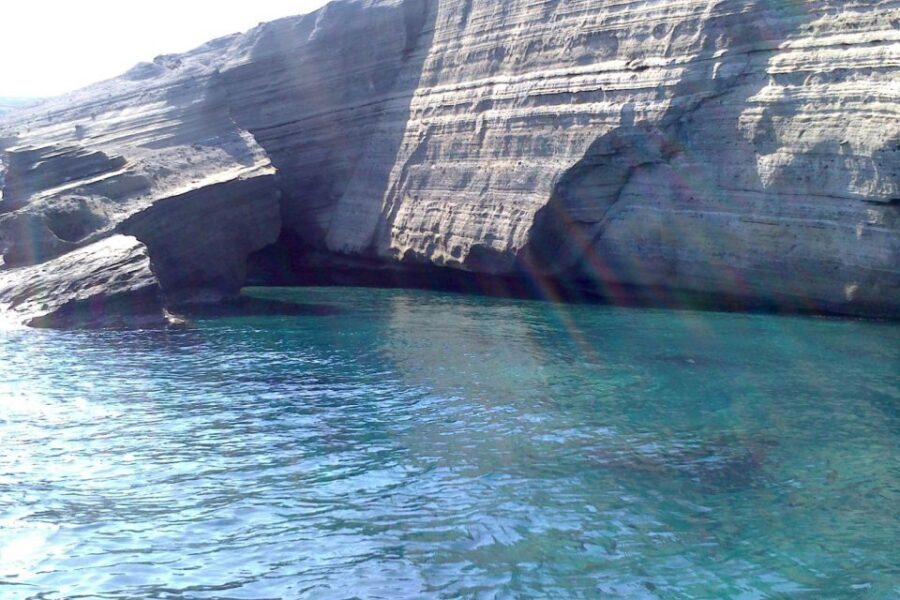 Santorini: Catamaran Cruise, Winery, & Oia Sunset Combo Tour - Winery Touring in Santorini: Venetsanos First, Then Mesa Gonia for Deeper Tastings