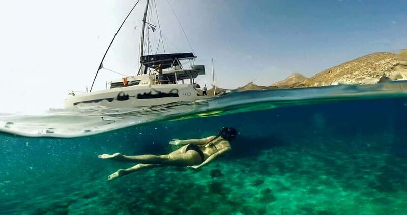 Santorini: Catamaran Cruise with Fresh Meal & Open Bar - Sailing Past Red and White Beach: The Easy Start That Sets the Tone